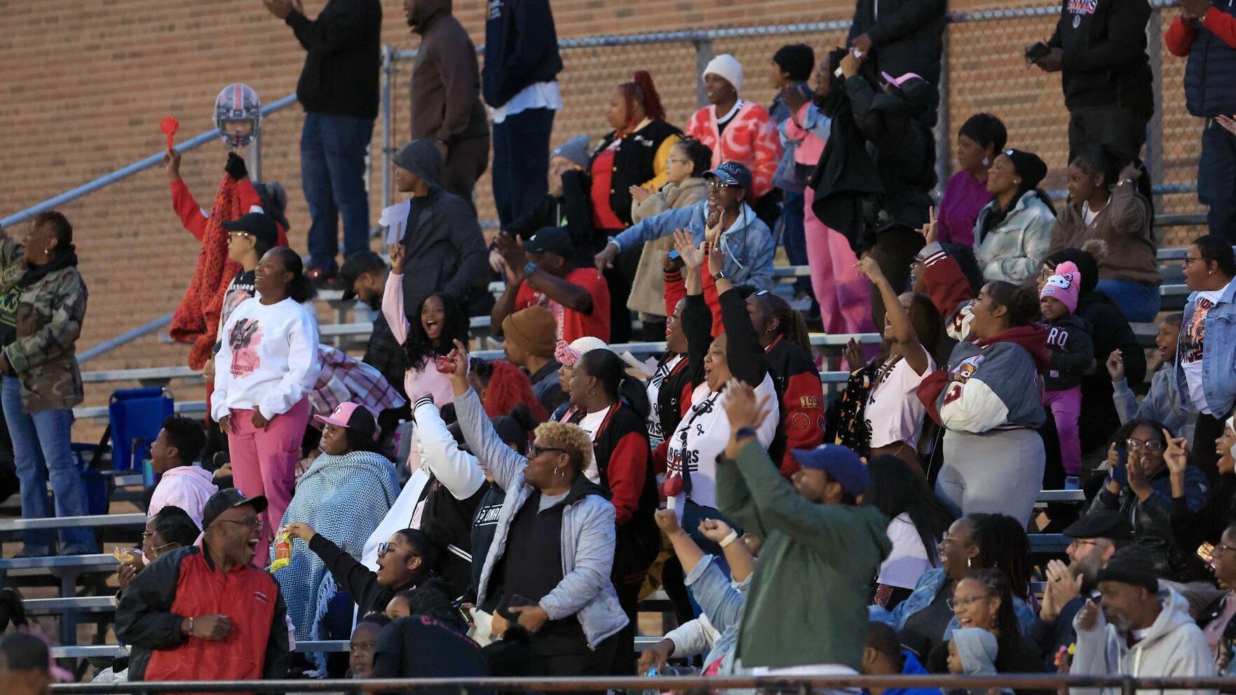 High school football: Week 9 area scores, leaders and highlights